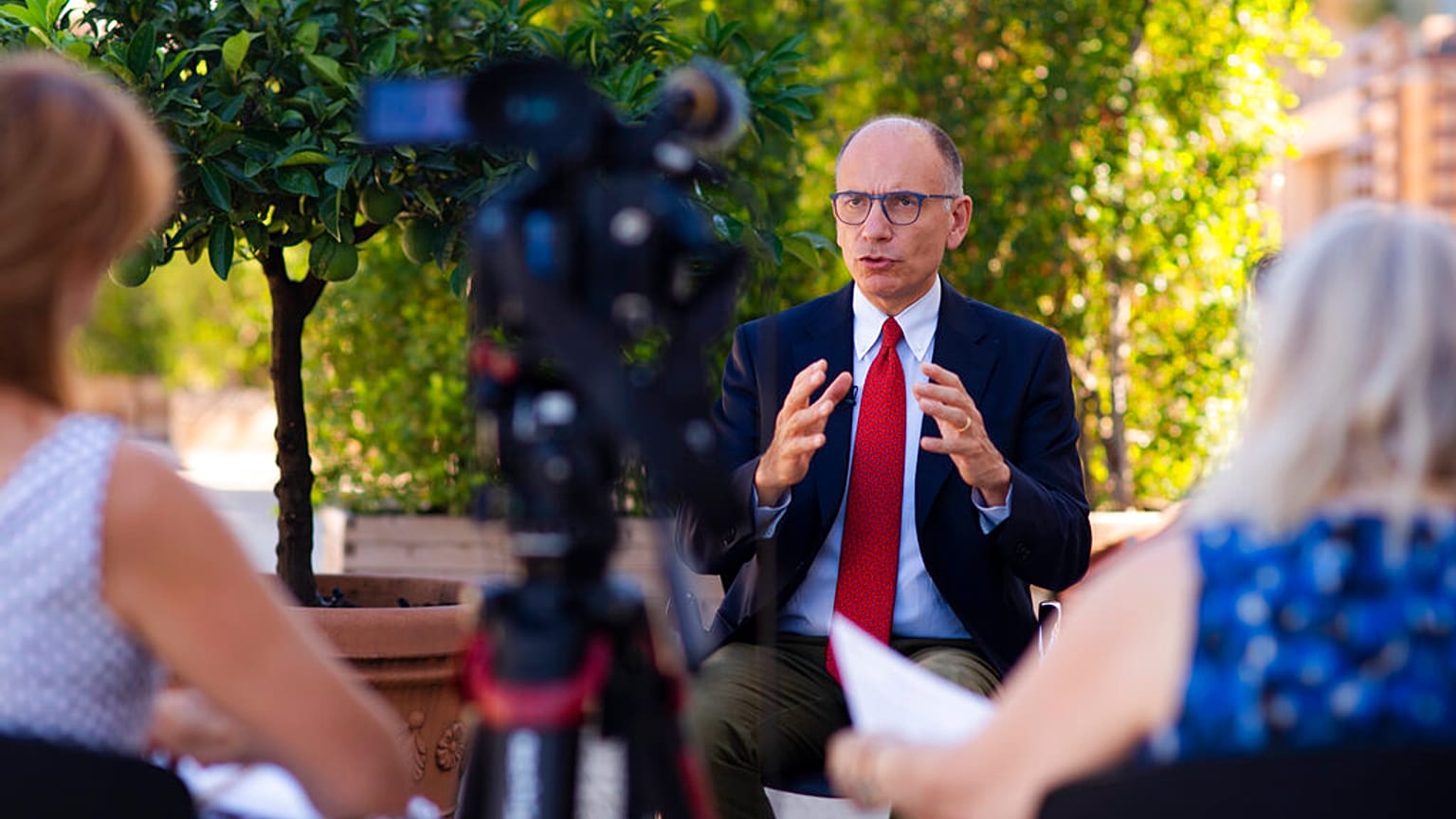 Enrico Letta interrogé par Associated Press à Rome, le 13 septembre 2022