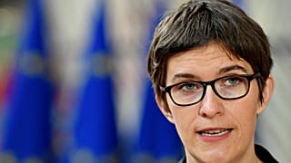 In her interview with Euronews, German minister Anna Lührmann warned about the potential risks of an EU-wide price cap on gas imports.