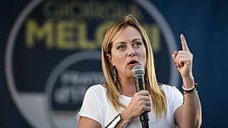 İtalyan aşırı sağcı lider Giorgia Meloni