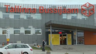 Визовые ограничения вступили в силу с понедельника