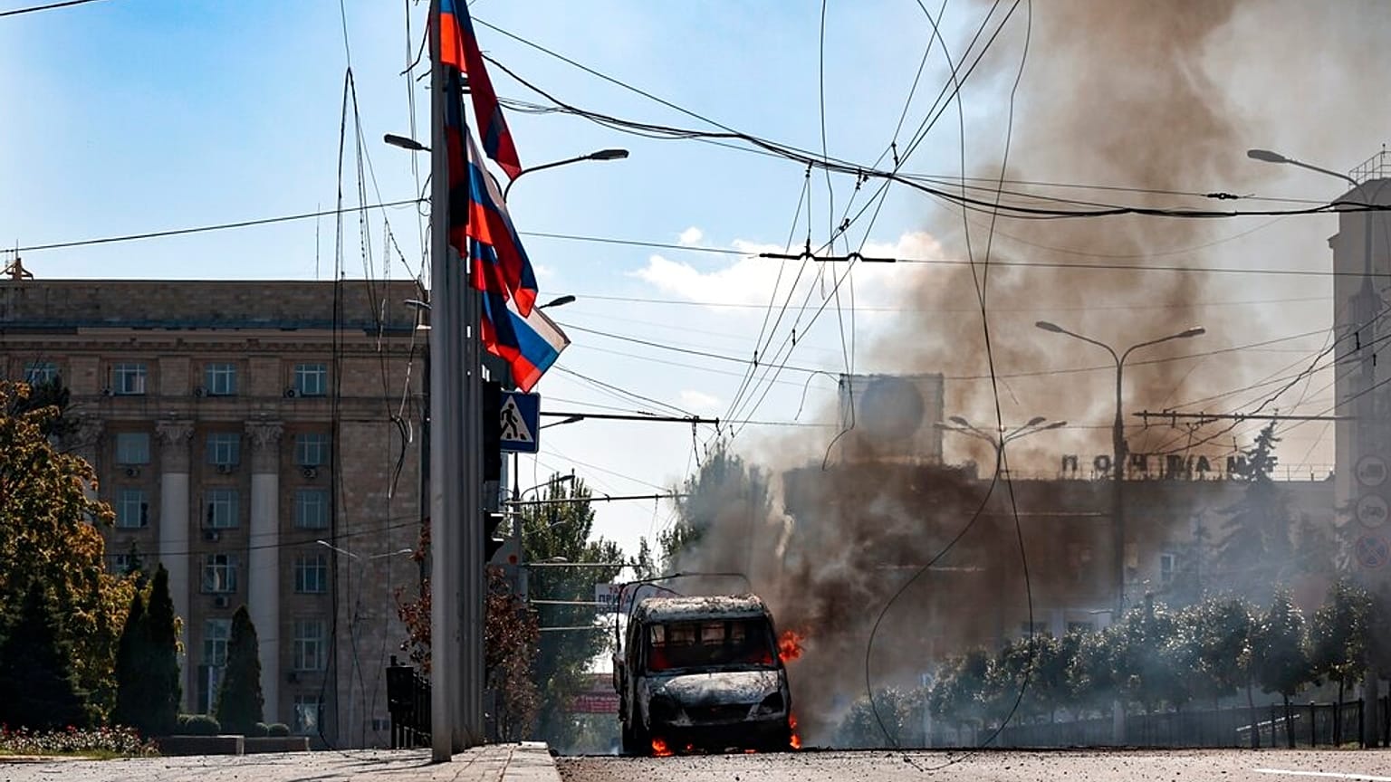 Ukrayna'nın doğusundaki Donetsk Rus yanlısı ayrılıkçıların kontrolünde
