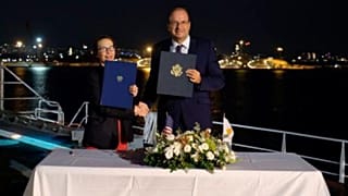 Ο ΚΥΠΡΙΟΣ ΥΠΑΜ ΚΑΙ Η ΑΜΕΡΙΚΑΝΙΔΑ ΠΡΕΣΗΣ