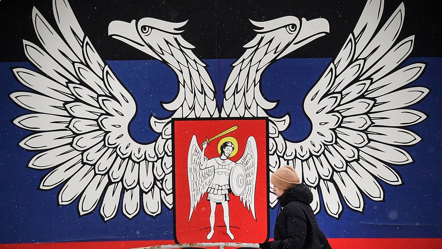 Ukrayna'da bağımsızlık ilan eden Donetsk Halk Cumhuriyeti'nin amblemi, Donetsk