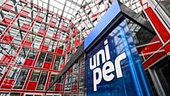 Вход в шта-квартиру Uniper в Дюссельдорфе 
