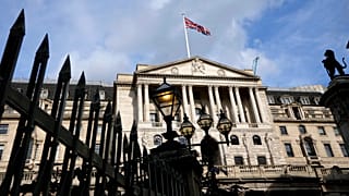 Decisão do Banco de Inglaterra surge na sequência de medida idêntica da Reserva Federal dos EUA