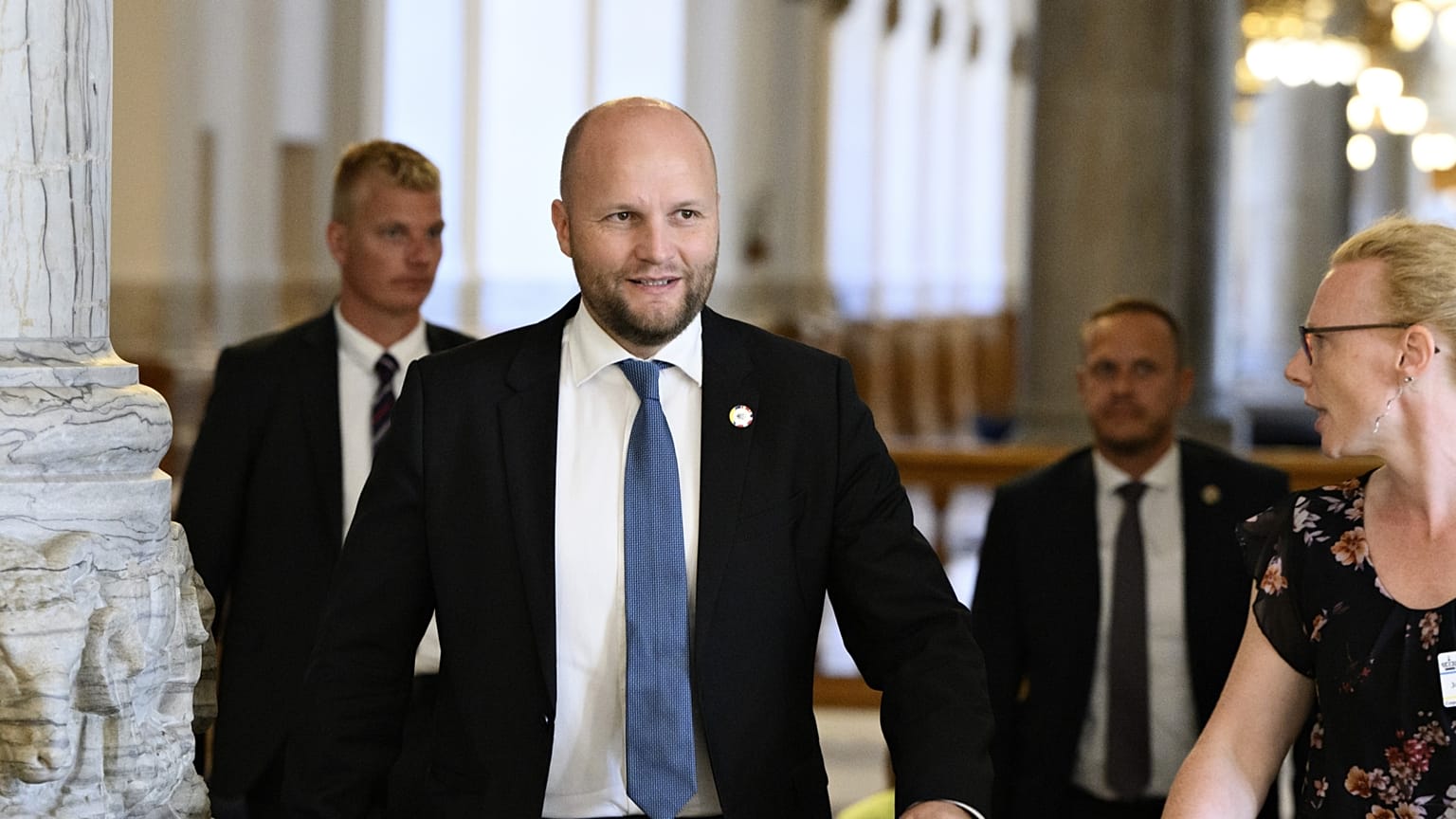 Jaroslav Nad szlovák védelmi miniszter