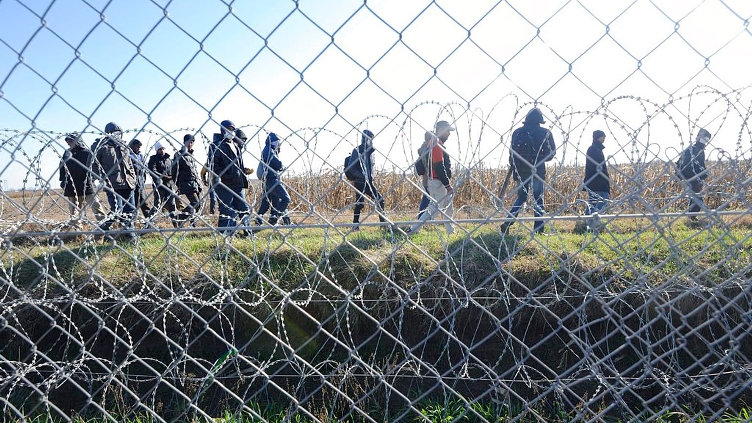 Menekülők Mórahalomnál