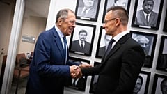 Russian Foreign Minister Sergei Lavrov (L) and Hungary's Minister of Foreign Affairs Peter Szijjarto in New York, Sept. 22, 2022.