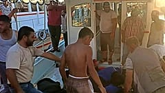  В результате крушения судна с мигрантами погиб по меньшей мере 71 человек.