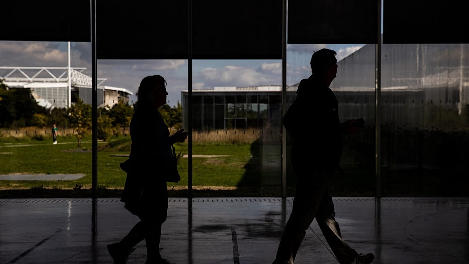 People visit the "Galerie du Temps" (Gallery of Time) at the Louvre-Lens museum in Lens, northern France, on September 21, 2022.
