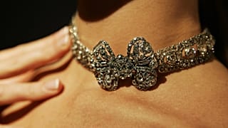 The five countries demand an EU-wide import ban of Russian-made diamonds.