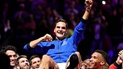 Tennisstar Roger Federer wird von den Fans gefeiert