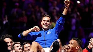 Tennisstar Roger Federer wird von den Fans gefeiert