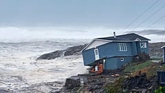 Viel Regen und Sturmfluten an Kanadas Küste