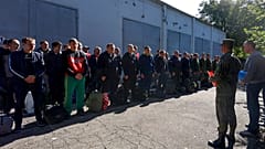 Des recrues des forces armées russes dans un centre militaire de regroupement à Krasnodar en Russie, le 25 septembre.