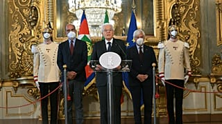 Archives : le président italien, Sergio Mattarella, recevant les présidents des deux chambres du Parlement italien, le 21 juillet 2022