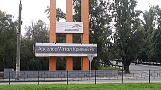 La industria siderúrgica, pulmón de la economía nacional ucraniana, es víctima de la invasión rusa. 