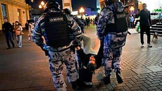 Задержание протестующего против мобилизации