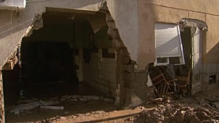 منزل دمرته الفيضانات في إسبانيا.