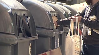 تغريم سيدة مبلغ 2001 يورو بسبب سوء استعمال حاويات القمامة