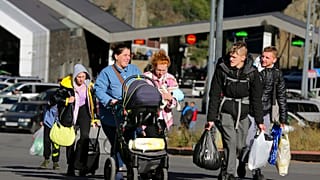 Russians fleeing to Georgia