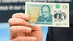 Winston Churchill az új technológiával nyomott, polimer ötfontoson