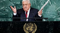 الرئيس الفلسطيني محمود عباس يلقي خطابا خلال الجلسة 77 للجمعية العامة للأمم المتحدة، في مقر الأمم المتحدة، الجمعة 23 سبتمبر 2022