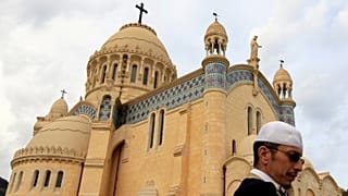 كاتدرائية سيدة إفريقيا بالجزائر العاصمة