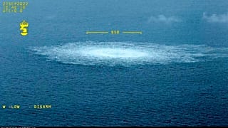 Foto der schwedischen Küstenwache von einem Gasleck in der Ostsee aus der Nord Stream, aufgenommen aus einem Flugzeug der Küstenwache am 27. September 2022.