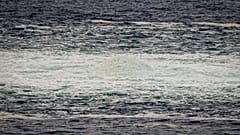 Wasseroberfläche oberhalb des Pipeline-Lecks in Nordstream 1