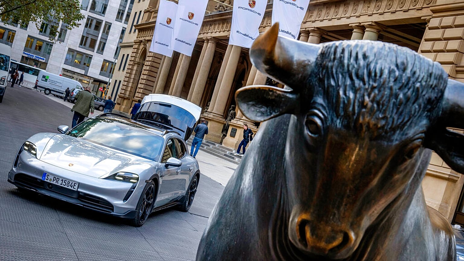 Porsche an der Börse in Frankfurt