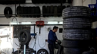 La producción de las principales fábricas de neumáticos de Argentina sigue paralizada debido a una huelga de los sindicatos que comenzó el 21 de septiembre de 2022.