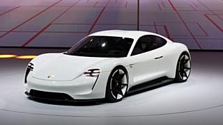 A Porsche Mission E modellje