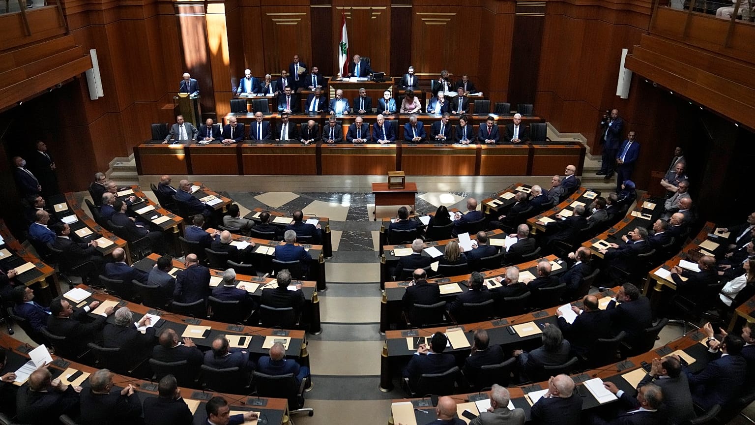 يأتي هذا الاستحقاق في ظل أزمة مالية غير مسبوقة تشهدها البلاد