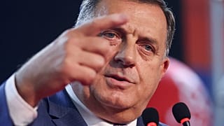 Bosnian Serb member of the Presidency Milorad Dodik speaks during campaign rally in Istocno Sarajevo, 27 September 2022