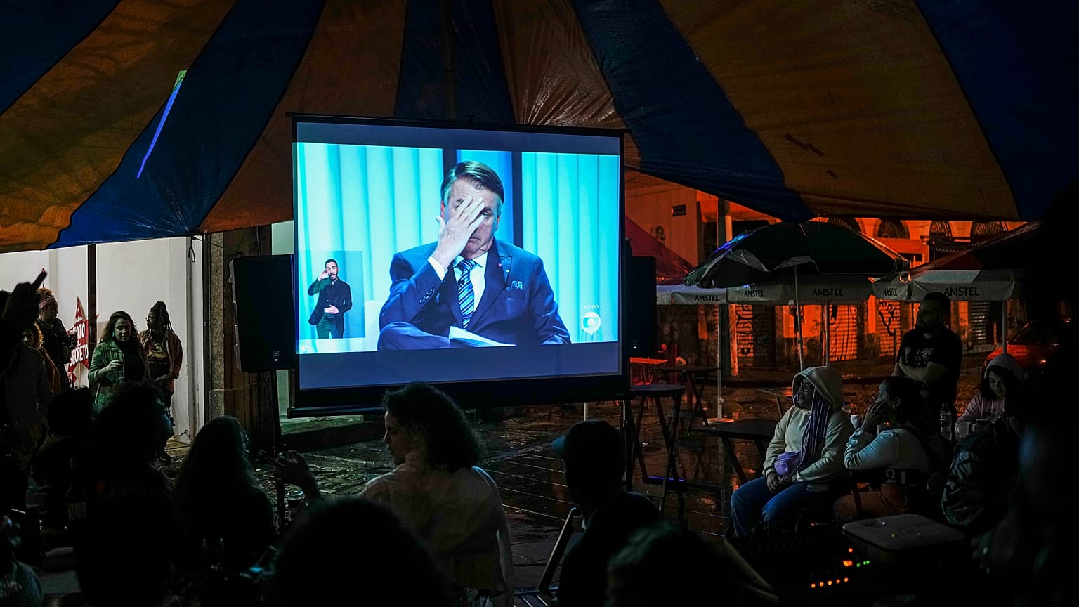 Milhares de pessoas assistiram ao debate, transmitido pela Globo