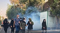 Tahran Üniversitesi'ndeki gösteriler