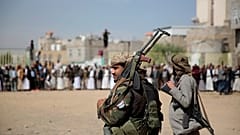 مقاتلون من جماعة الحوثي في صنعاء - أرشيف