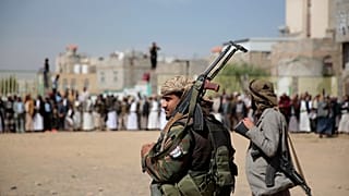 مقاتلون من جماعة الحوثي في صنعاء - أرشيف