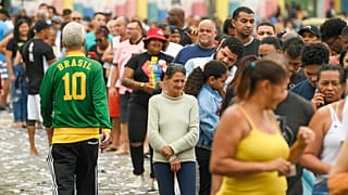 Longas filas para votar no Rio de Janeiro desde as 08 horas da manhã