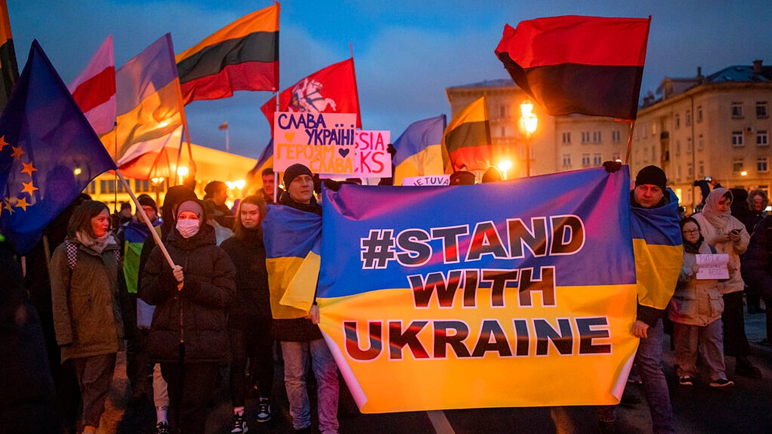 Rusya'nın Ukrayna'yı işgalinin ardından Litvanyalılar protesto gösterileri düzenlemişti