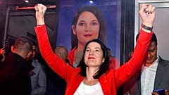 Oppositionskandidatin Jelena Trivic nach der Wahl 