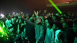عشاق موسيقى الراب يحضرون حفلا موسيقيا في مهرجان بمدينة الرباط، المغرب، الجمعة 22 نوفمبر 2019 