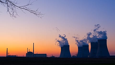 Unlike existing nuclear power plants, the new facility will be powered by nuclear fusion. It will be up and running by 2040, the government says.