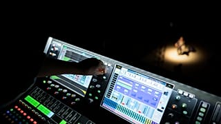 Многие культурные институты Венгрии не будут работать зимой