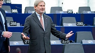 Johannes Hahn költségvetési biztos a vitán