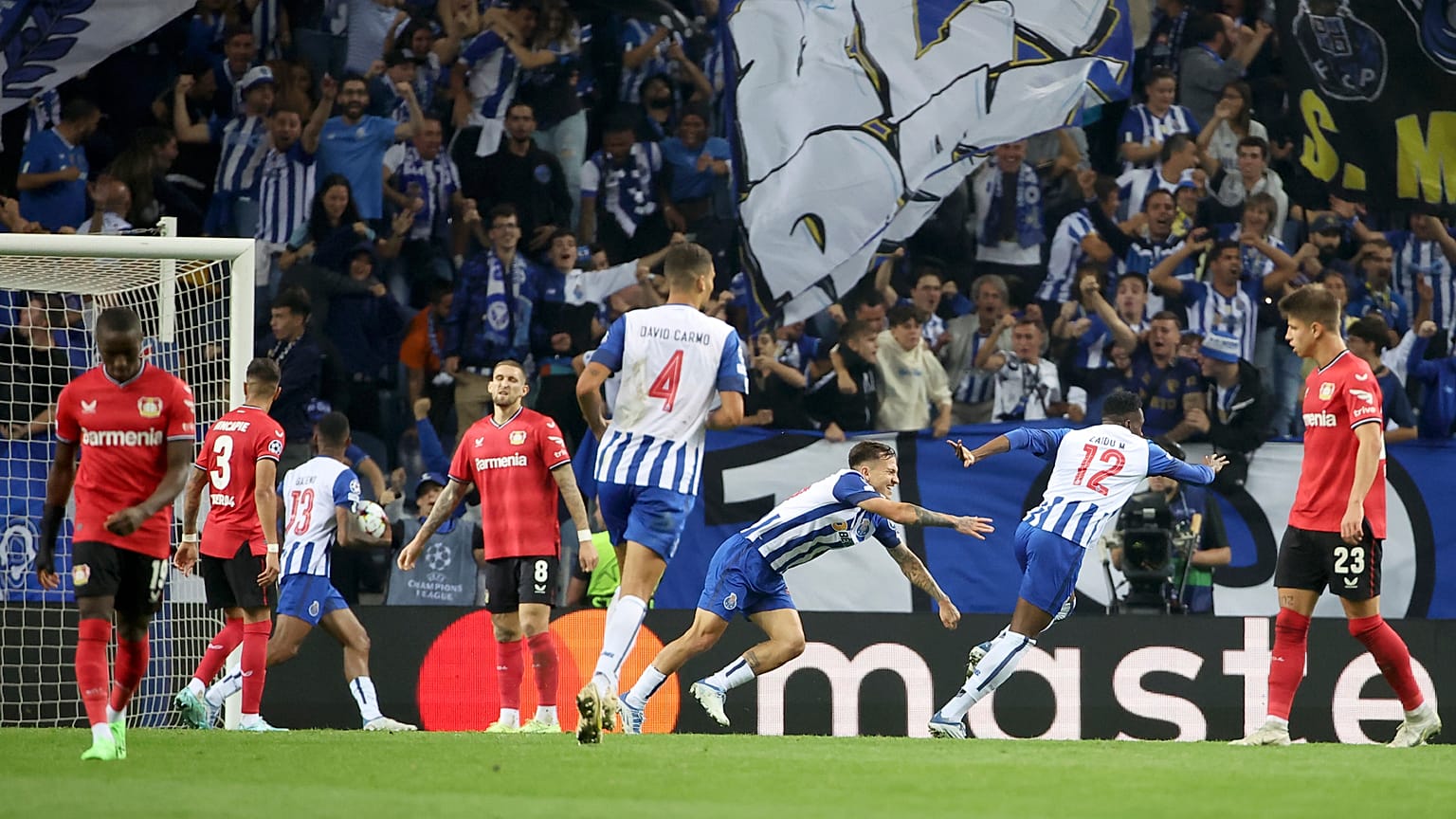 Zaidu festeja o golo inaugural na vitória do FC Porto