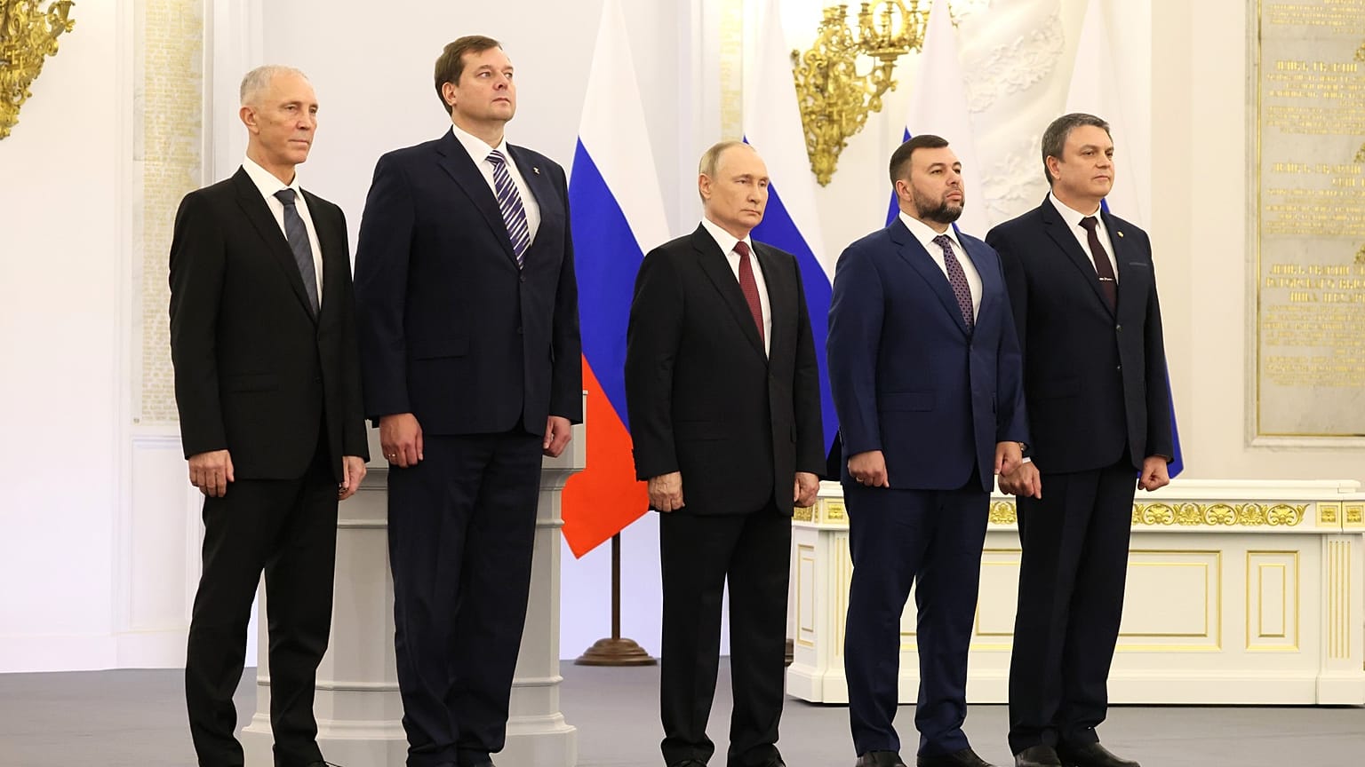 Putin ilhak kararını imzalayarak resmileştirdi