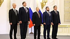 Putin ilhak kararını imzalayarak resmileştirdi