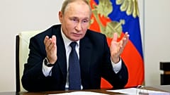 Putin an diesem Mittwoch bei der Unterzeichnung der Annexions-Dekrete